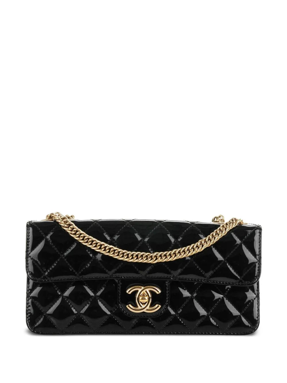 CHANEL 2005 diamond quilted shoulder bag