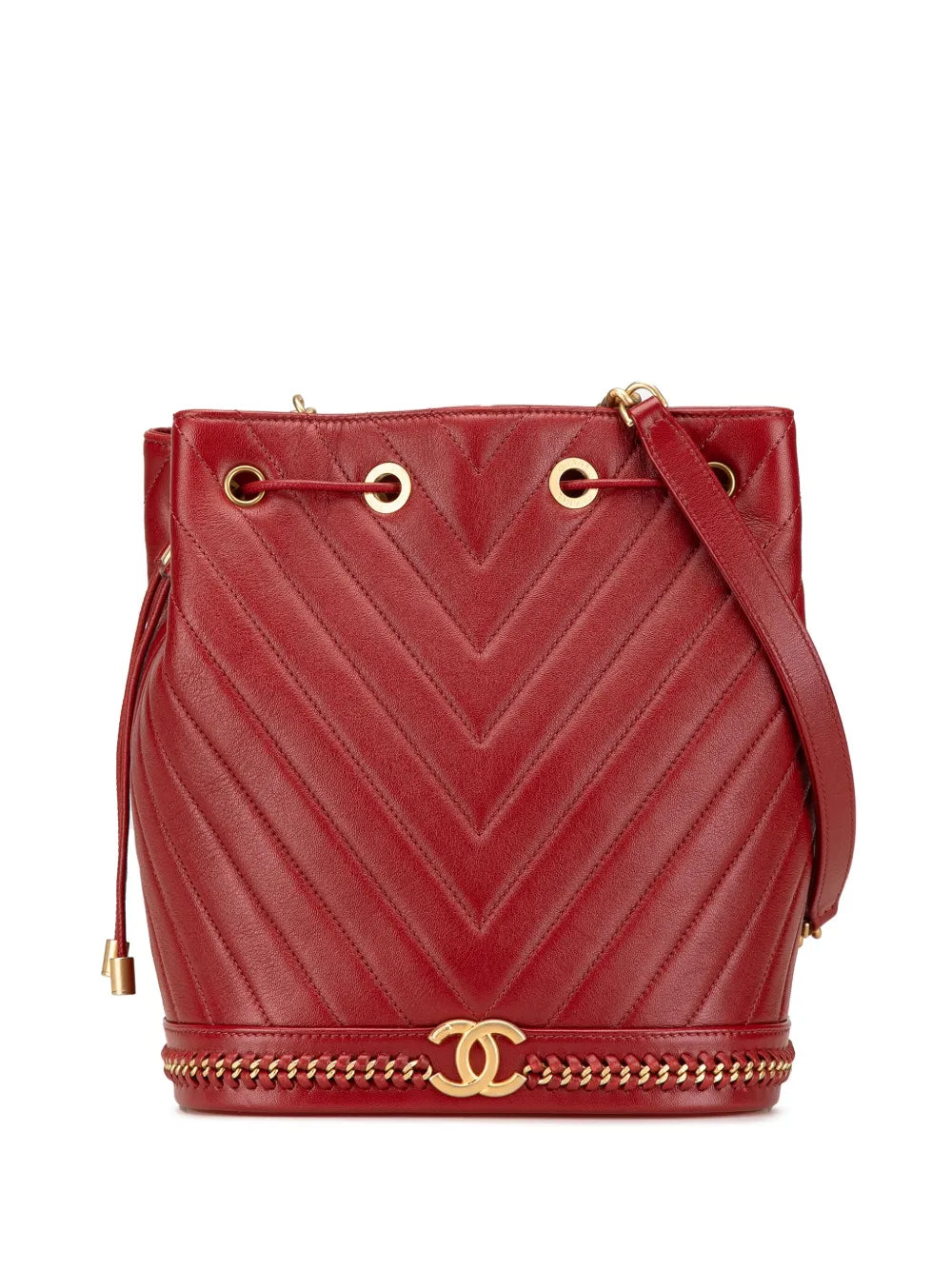 CHANEL 2017 2018 Paris Cosmopolite Medium Chevron Lambskin bucket bag