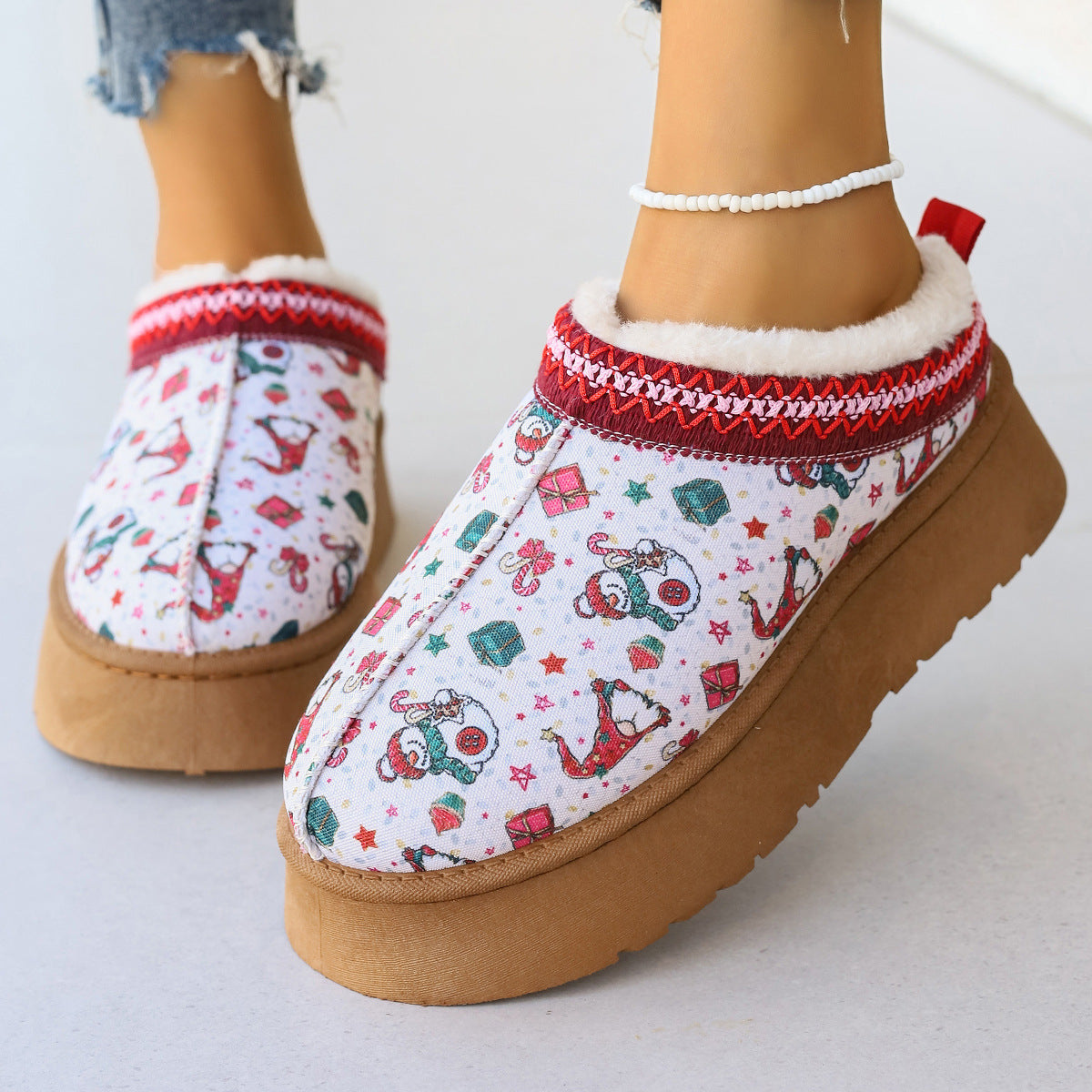 Women’s Christmas Print Ankle Boots – Plush Lined Slip-On Winter Shoes