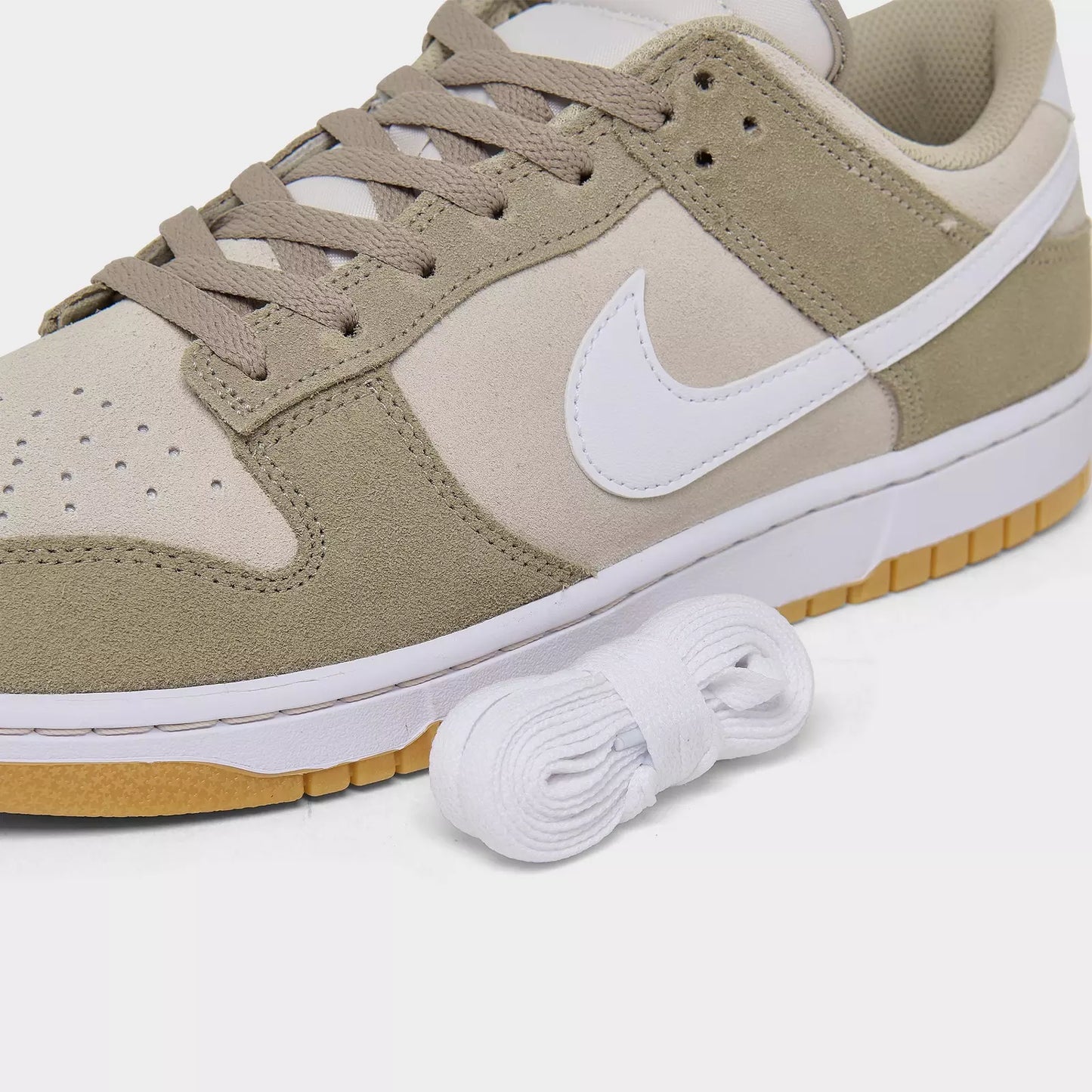 Men's Nike Dunk Low Retro SE Casual Shoes