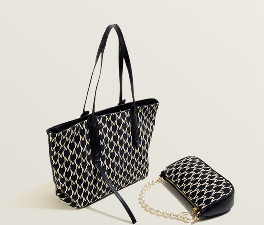 Large Capacity Fashion Tote Bag | Trendy Underarm Shoulder Bag for Women