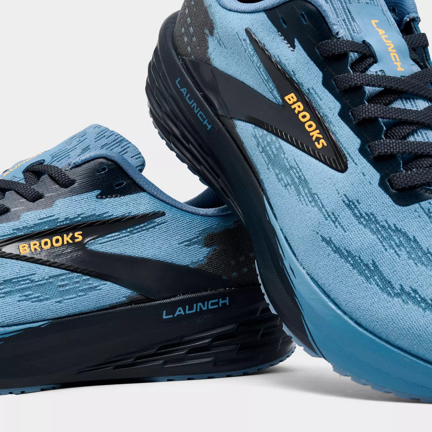 Men's Brooks Launch 11 Running Shoes