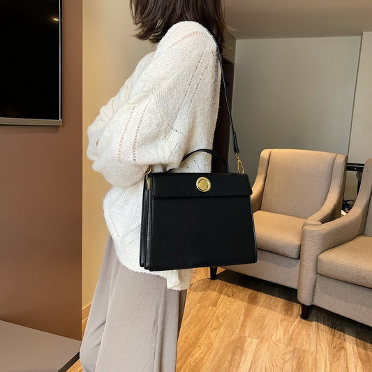 Fashionable Wide Strap Shoulder Messenger Bag for Women