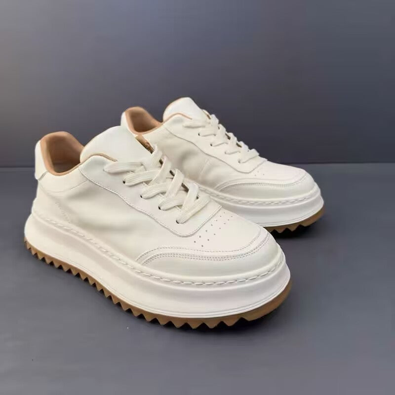 Men’s Retro White Leather Shoes – Casual & Stylish