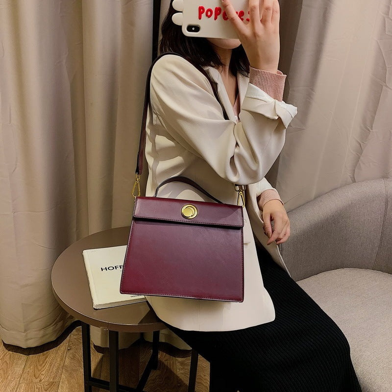 Fashionable Wide Strap Shoulder Messenger Bag for Women