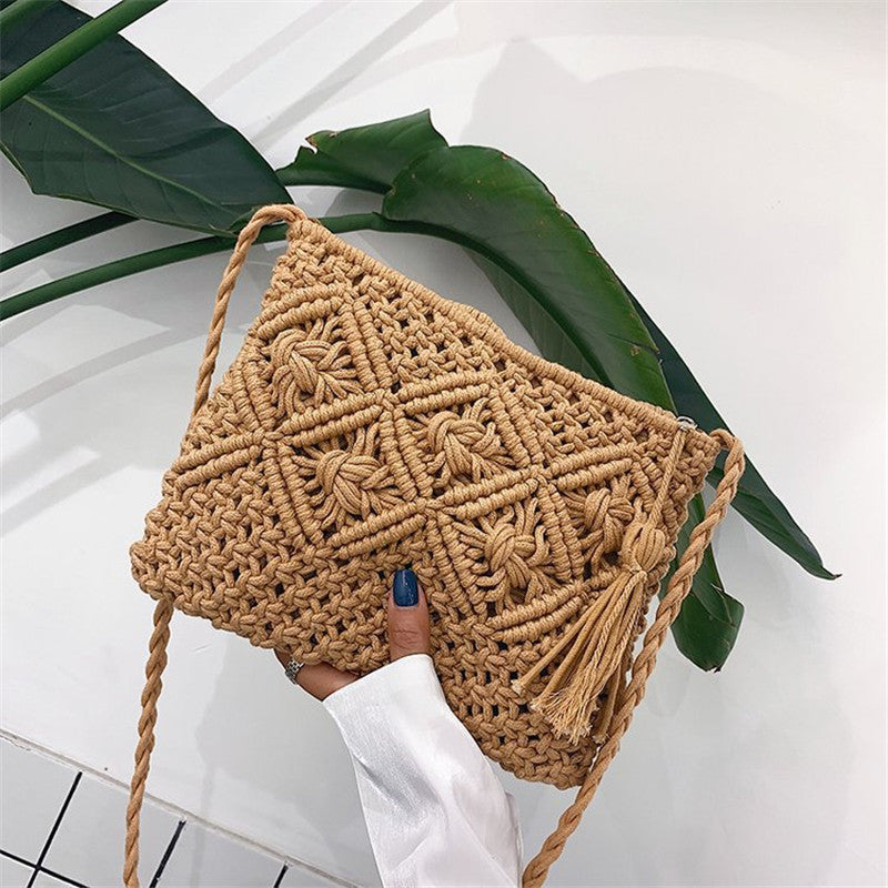 Women’s Straw Bag – Hand-Carry Woven Hollow Tassel Purse