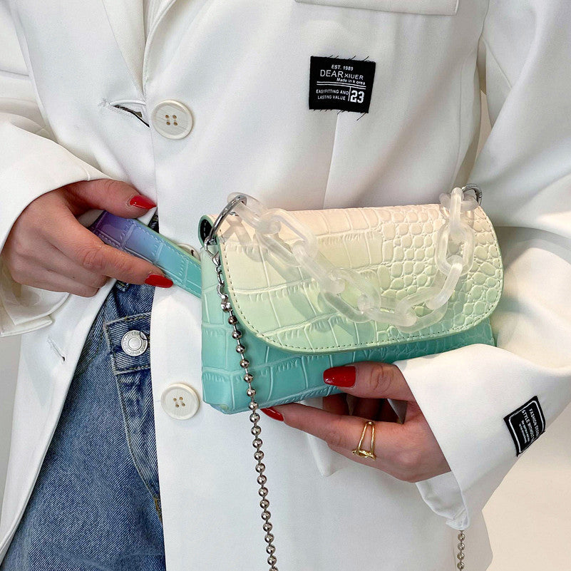 Crocodile Pattern One-Shoulder Chain Small Square Bag