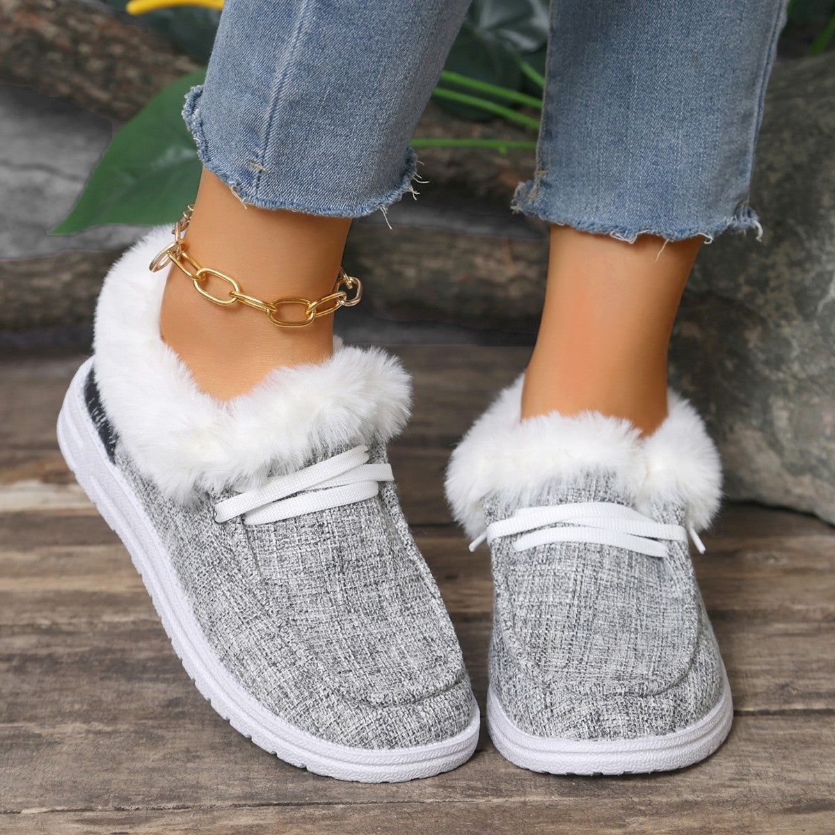 Women's Pumps Plus Size Flat Heel Furry Retro Casual Mom Shoes
