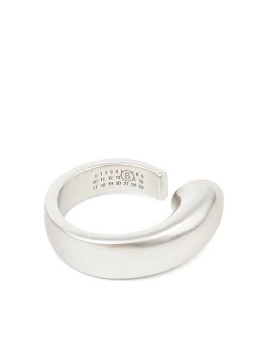 MM6 Maison Margiela asymmetrical open top brass ring
