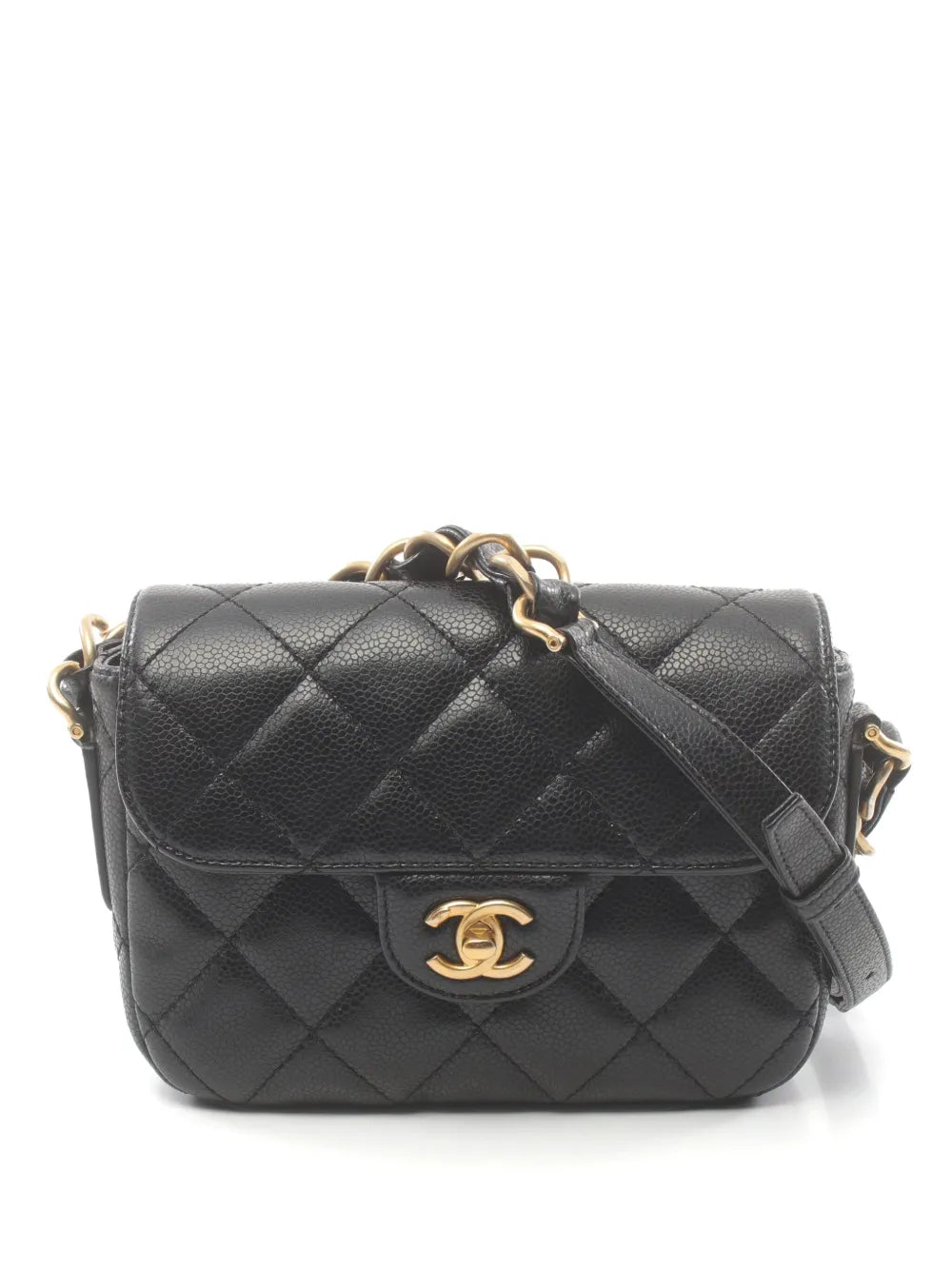 CHANEL 2021s mini matelassé shoulder bag