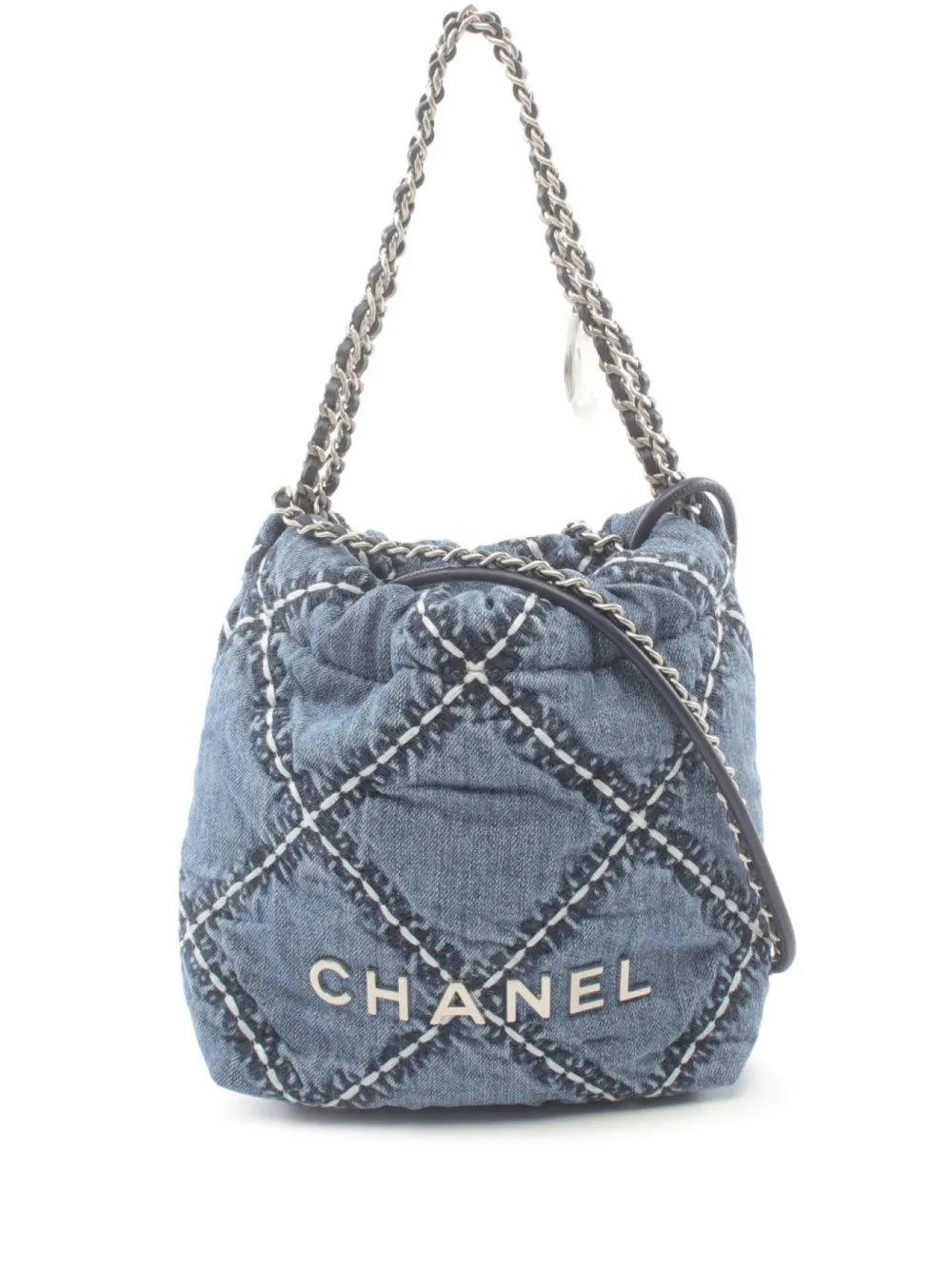 CHANEL 2021s Chanell 22 mini bag