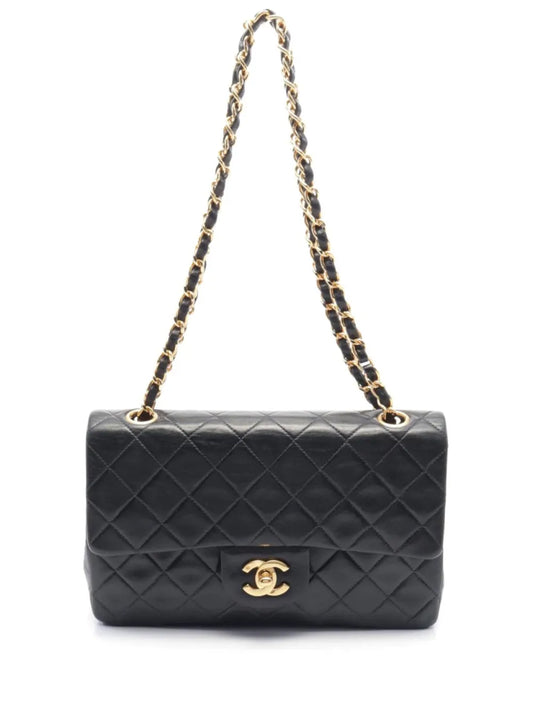 CHANEL 1996 1997 Classic Flap shoulder bag