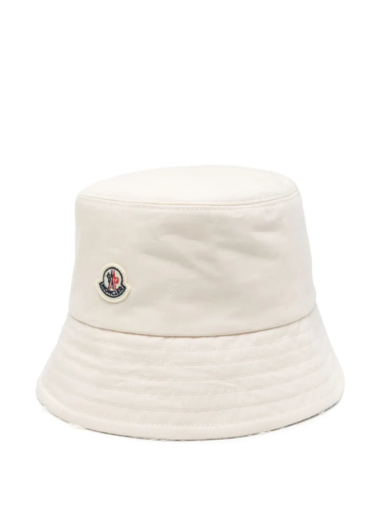 Moncler logo patch bucket hat