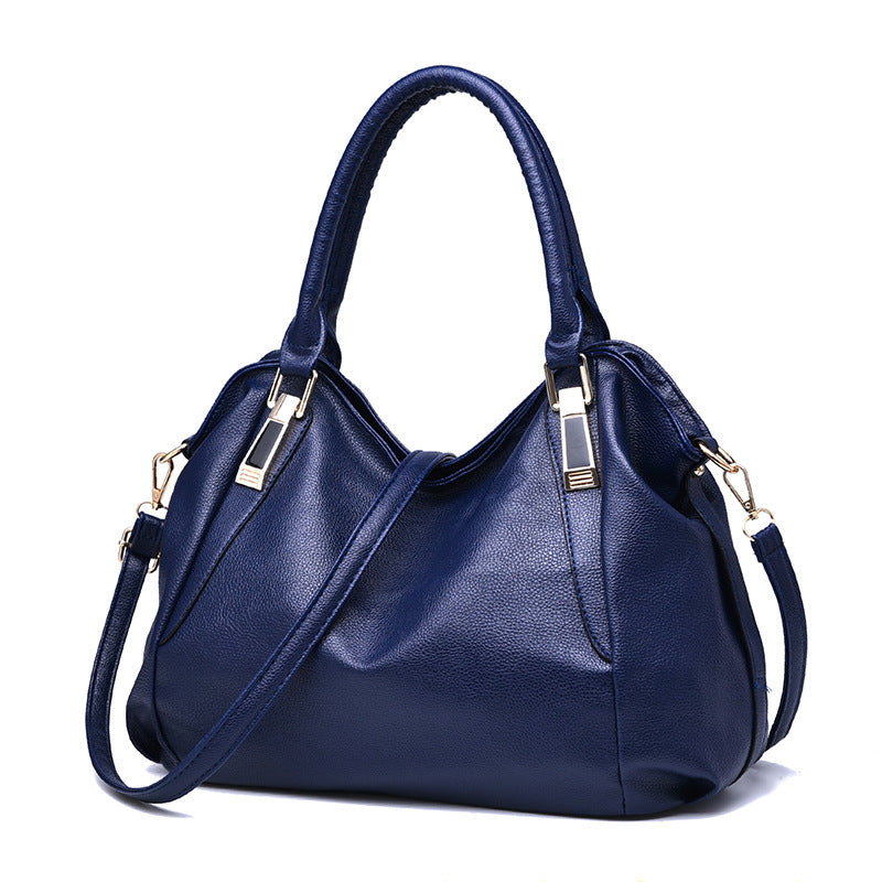 new bag bag ladies classic casual fashion bag Crossbody Bag female hand on behalf of a bill of lading