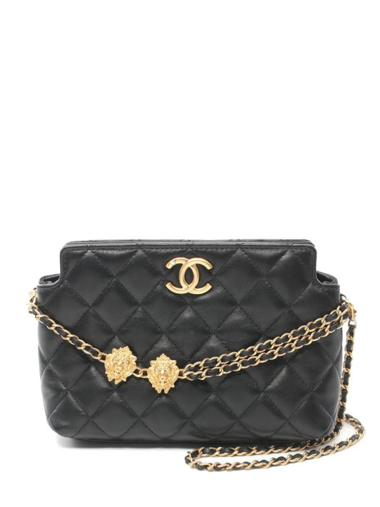CHANEL 2021 CC shoulder bag