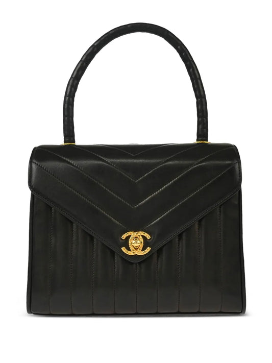 CHANEL 1992 V Stitch handbag
