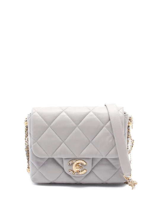 CHANEL 2021 matelassé cross body bag