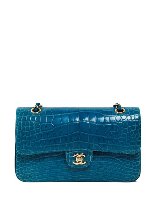 CHANEL double flap shoulder bag