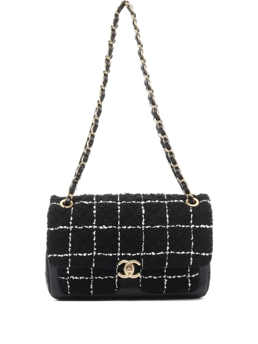 CHANEL 2021 Matelasse Chain handbag