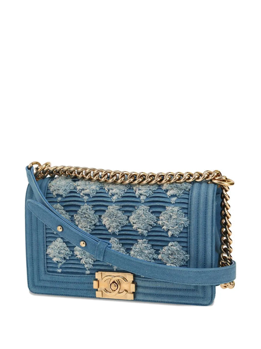 CHANEL medium Chanel Boy shoulder bag