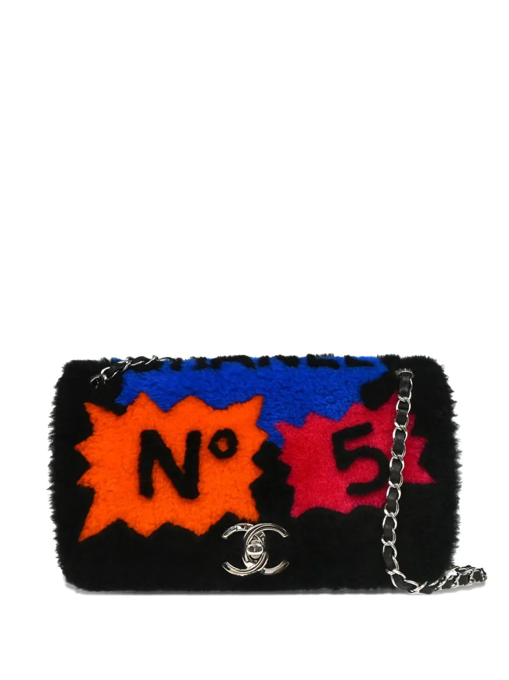 CHANEL graphic patchwork shoulder bag