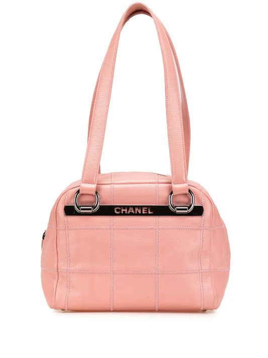 CHANEL 2004 2005 Choco Bar Caviar shoulder bag