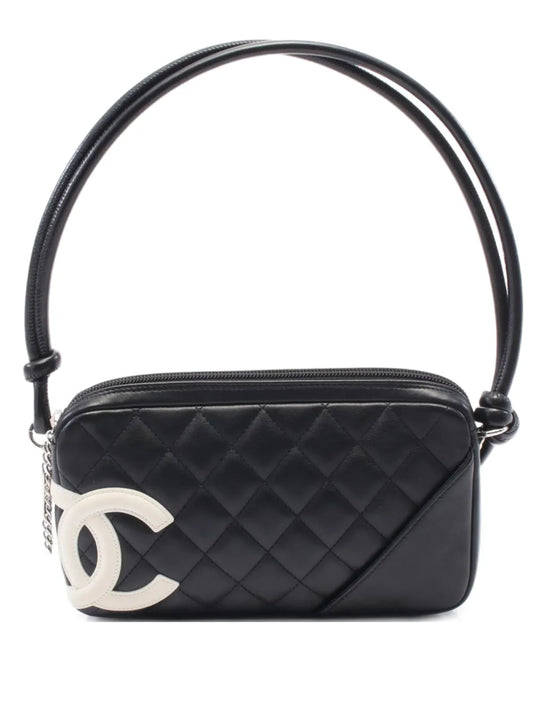 CHANEL 2004 2005 quilted leather shoulder bag