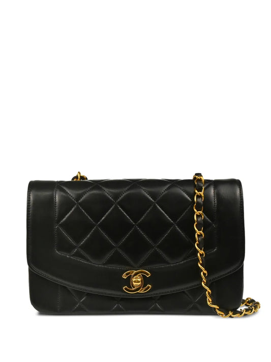 CHANEL 1997 small Diana shoulder bag