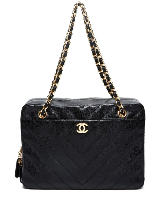 CHANEL 2000 2002 V Stitch chain shoulder bag