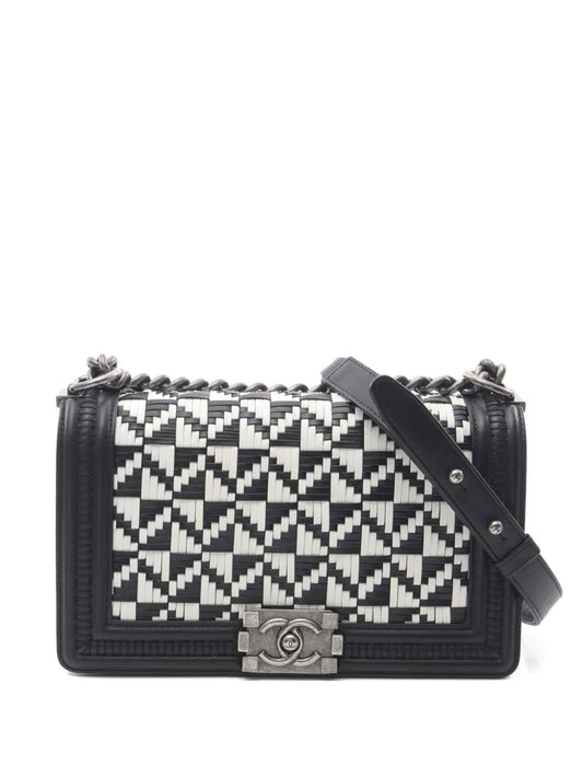 CHANEL 2015 2016 Boy Chain shoulder bag