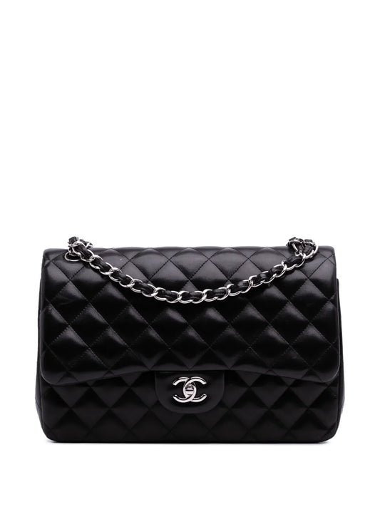CHANEL 2013 2014 Jumbo Classic Lambskin Double Flap shoulder bag