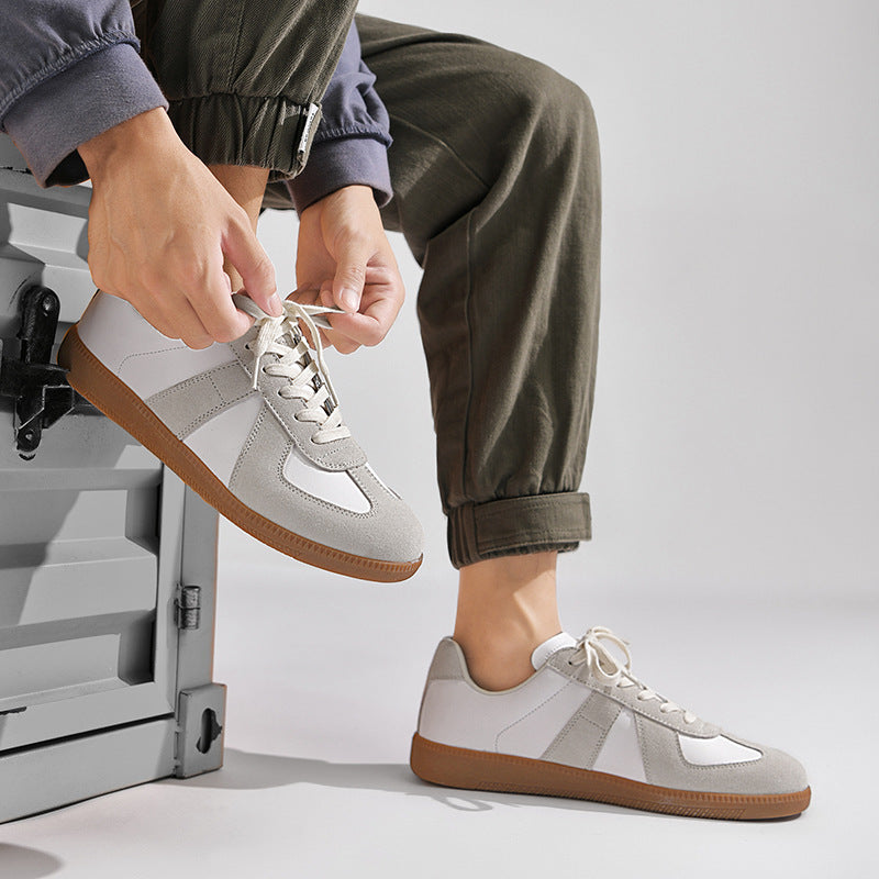 Men’s Retro Casual Sneakers – Soft Bottom White Sports Shoes