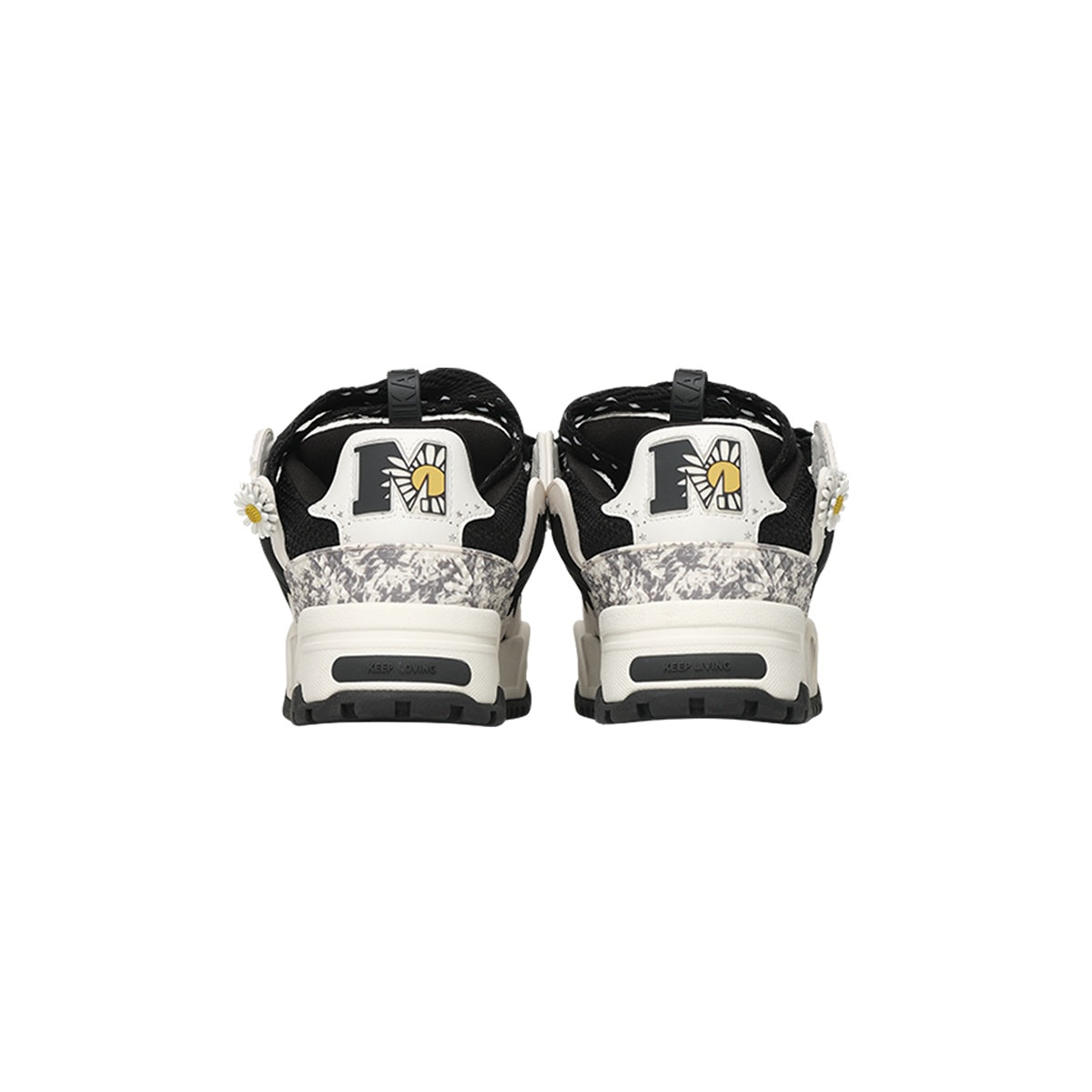 KAALIXTO--Daisy Bread Shoes - Unisex