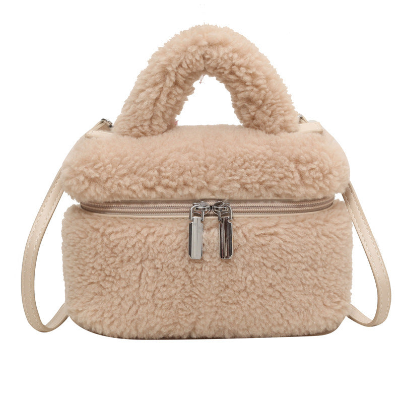 Women’s Lamb Wool Bag – Cozy Plush Winter Shoulder Handbag