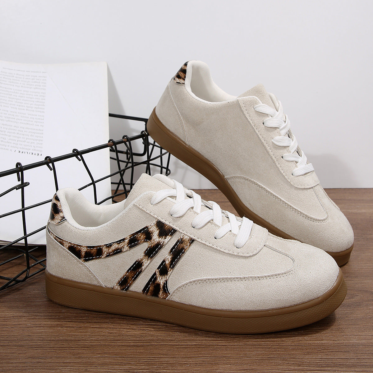 Women's Large Size Vintage Leopard Print Board Shoes