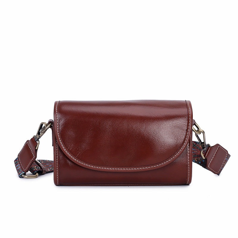 Simple Cowhide Messenger Bag for Girls Commuting Style