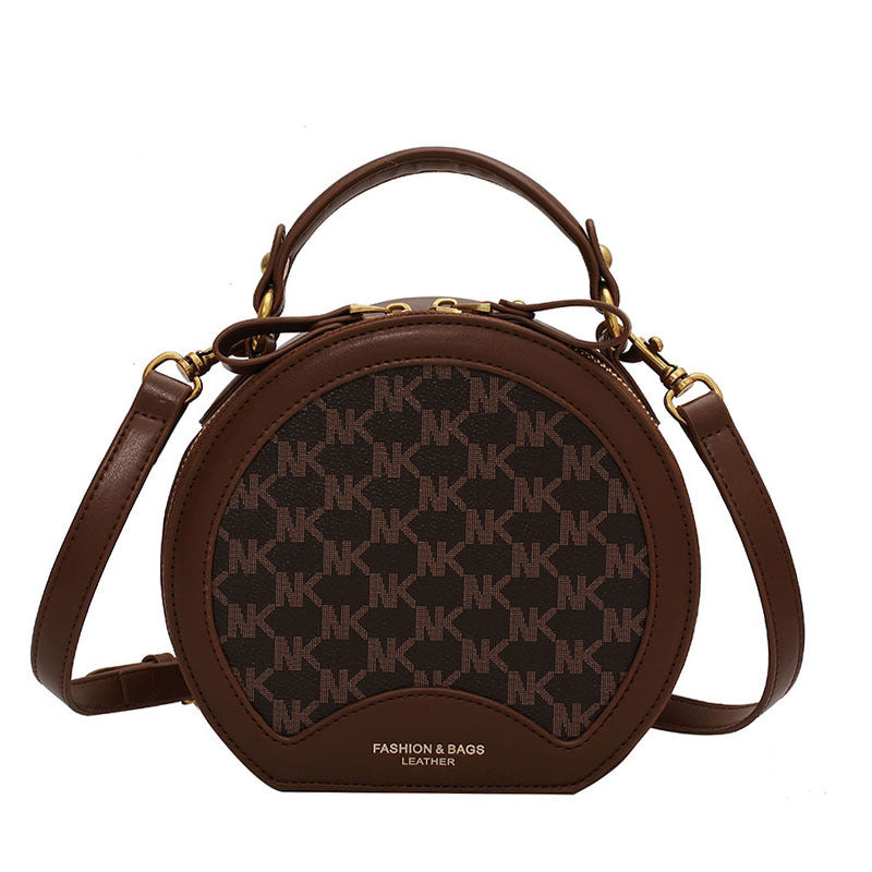 Trendy Letter Print Shoulder Bag for Women – Stylish & Unique