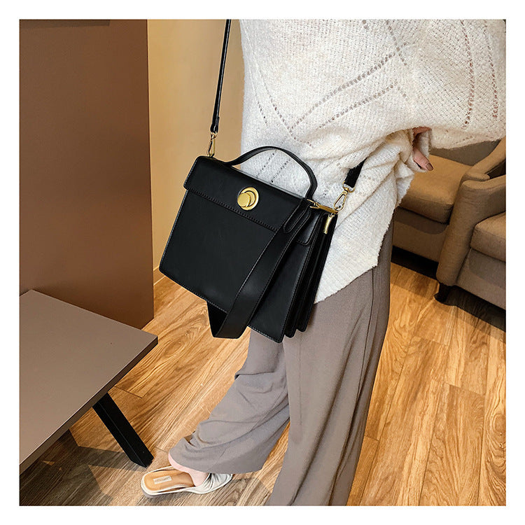 Fashionable Wide Strap Shoulder Messenger Bag for Women