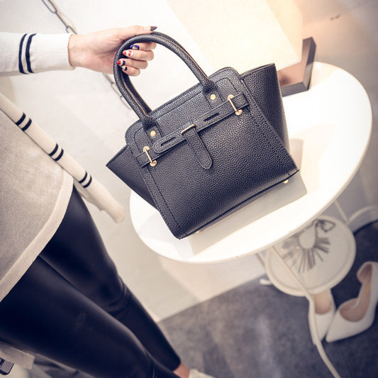 Women’s Fashion Shoulder Bag – Stylish Hand Messenger Bag