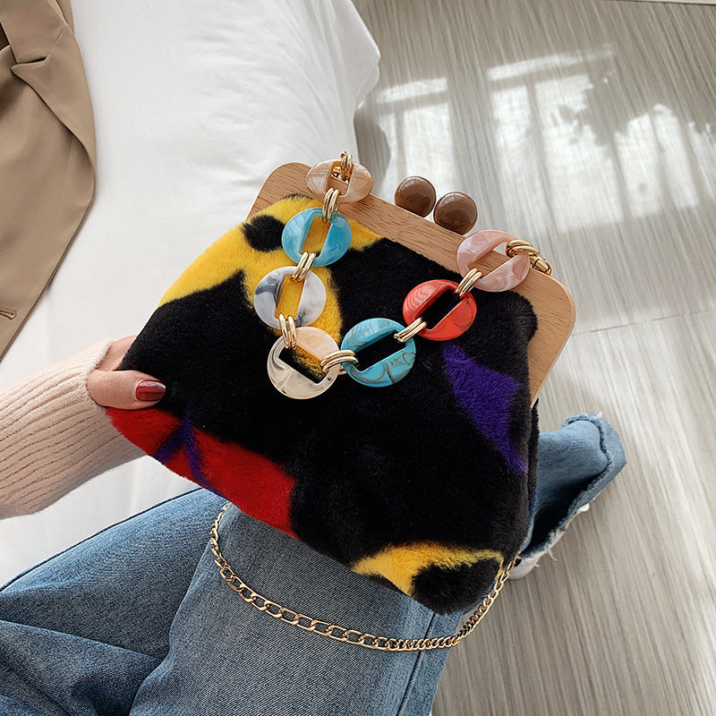 Stylish Plush Bucket Bag | Ladies Personality Lock Purse with Wood Clip