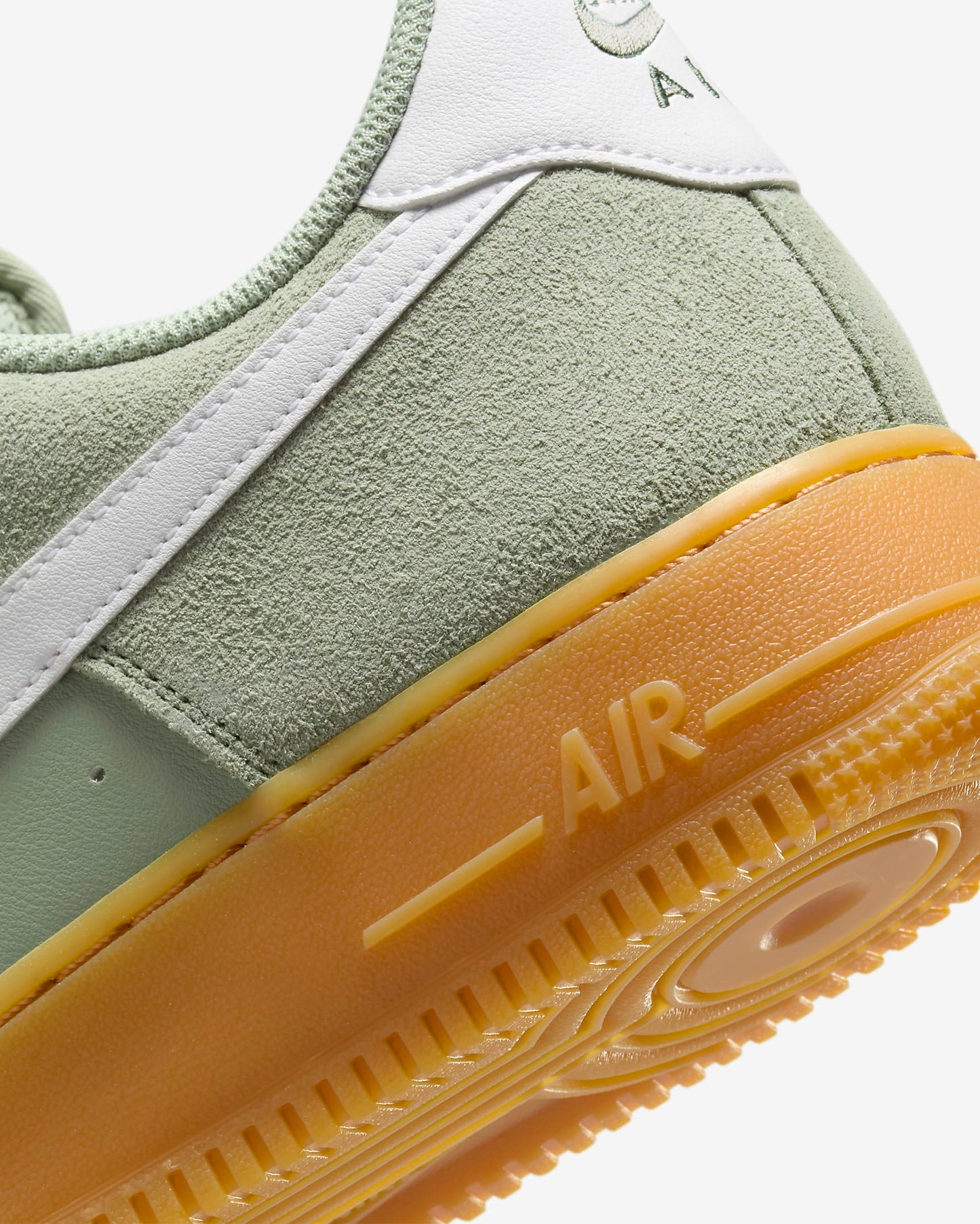 Nike Air Force 1 '07 LV8