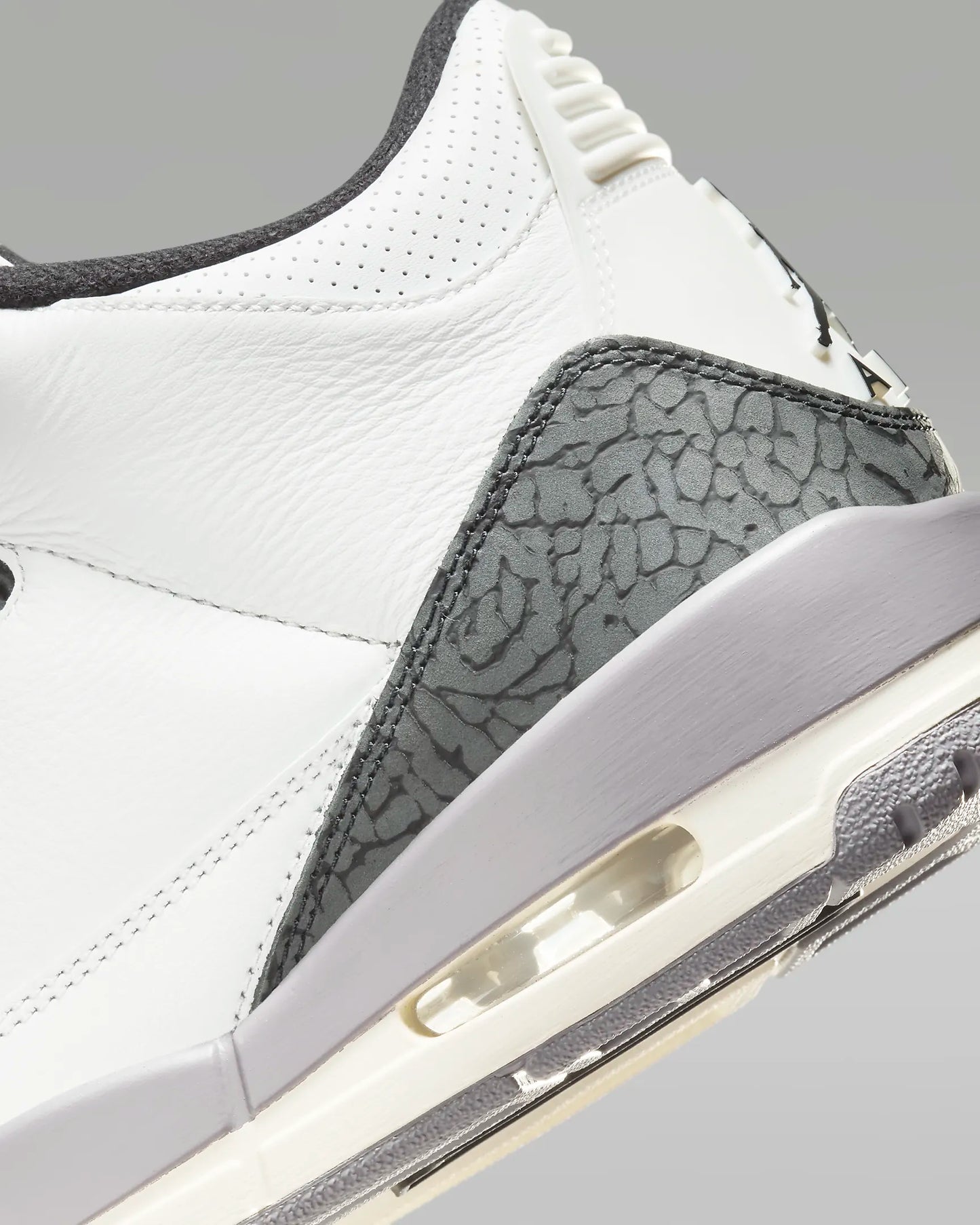 Nike Air Jordan 3 Retro