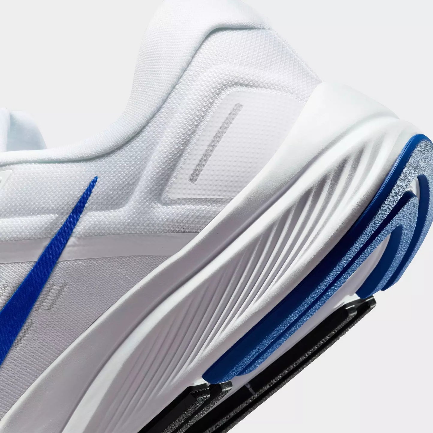 Men's Nike Air Zoom Structure 24 Running Shoes