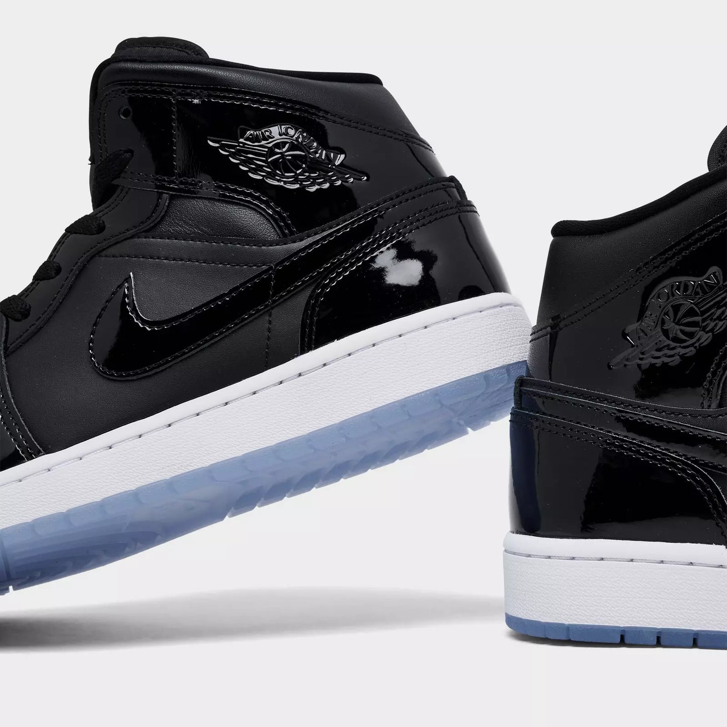 Men's Air Jordan Retro 1 Mid SE Casual Shoes