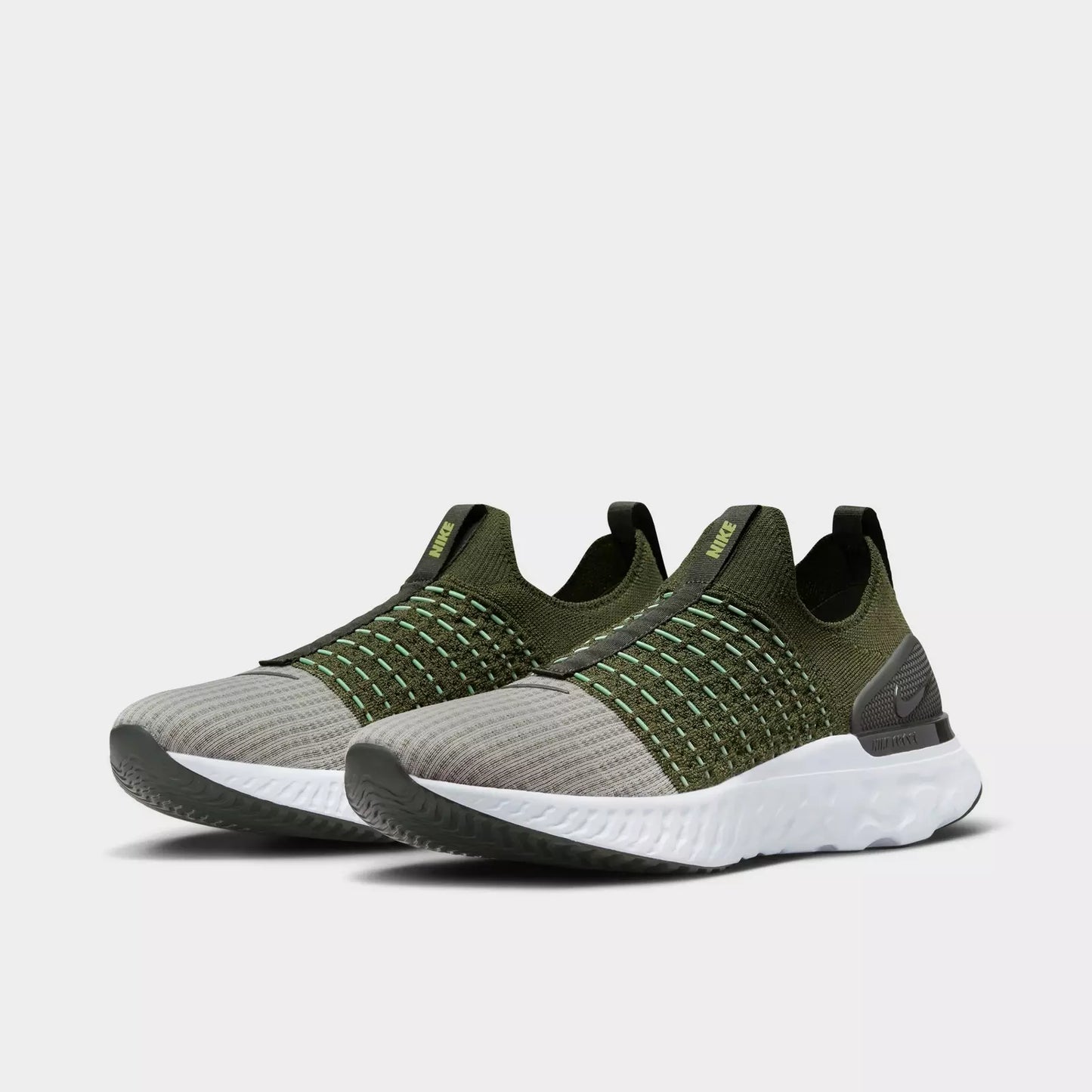 Men's Nike React Phantom Run Flyknit 2 Running Shoes