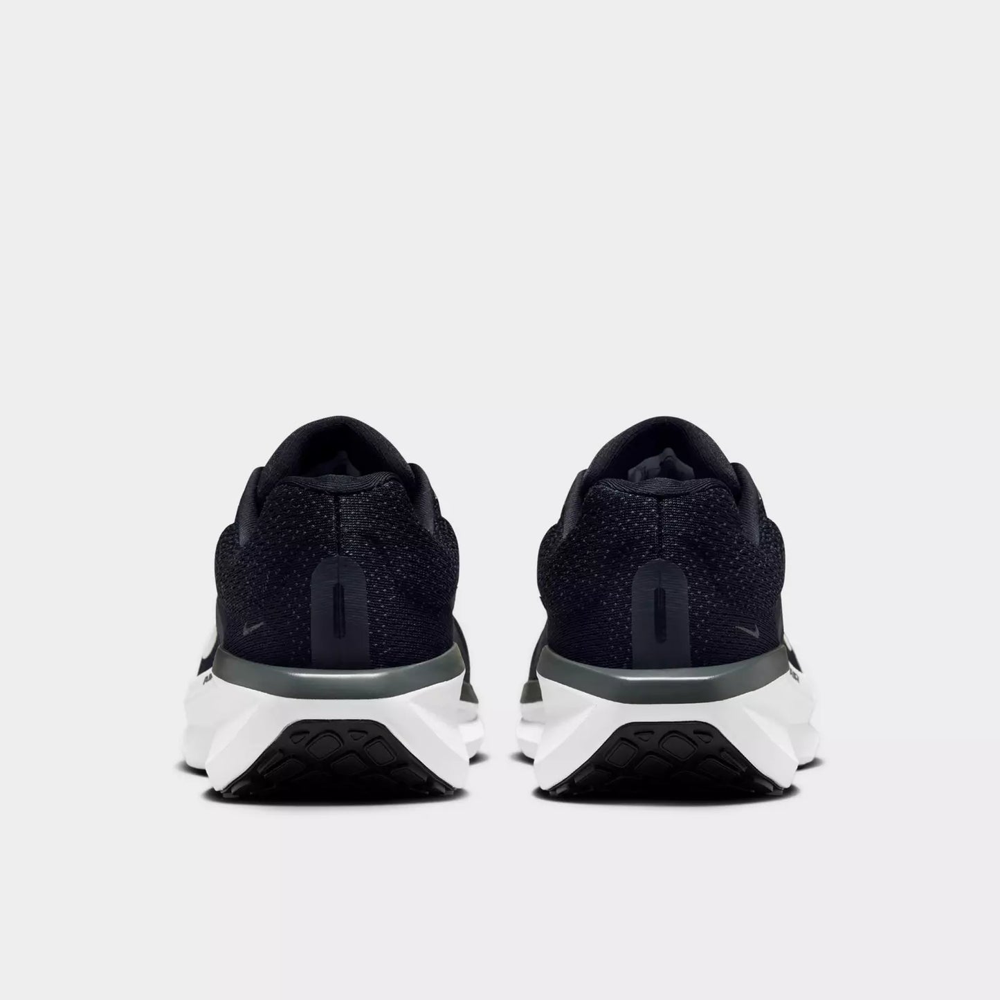 Men's Nike Winflo 11 Running Shoes (Extra Wide Width)