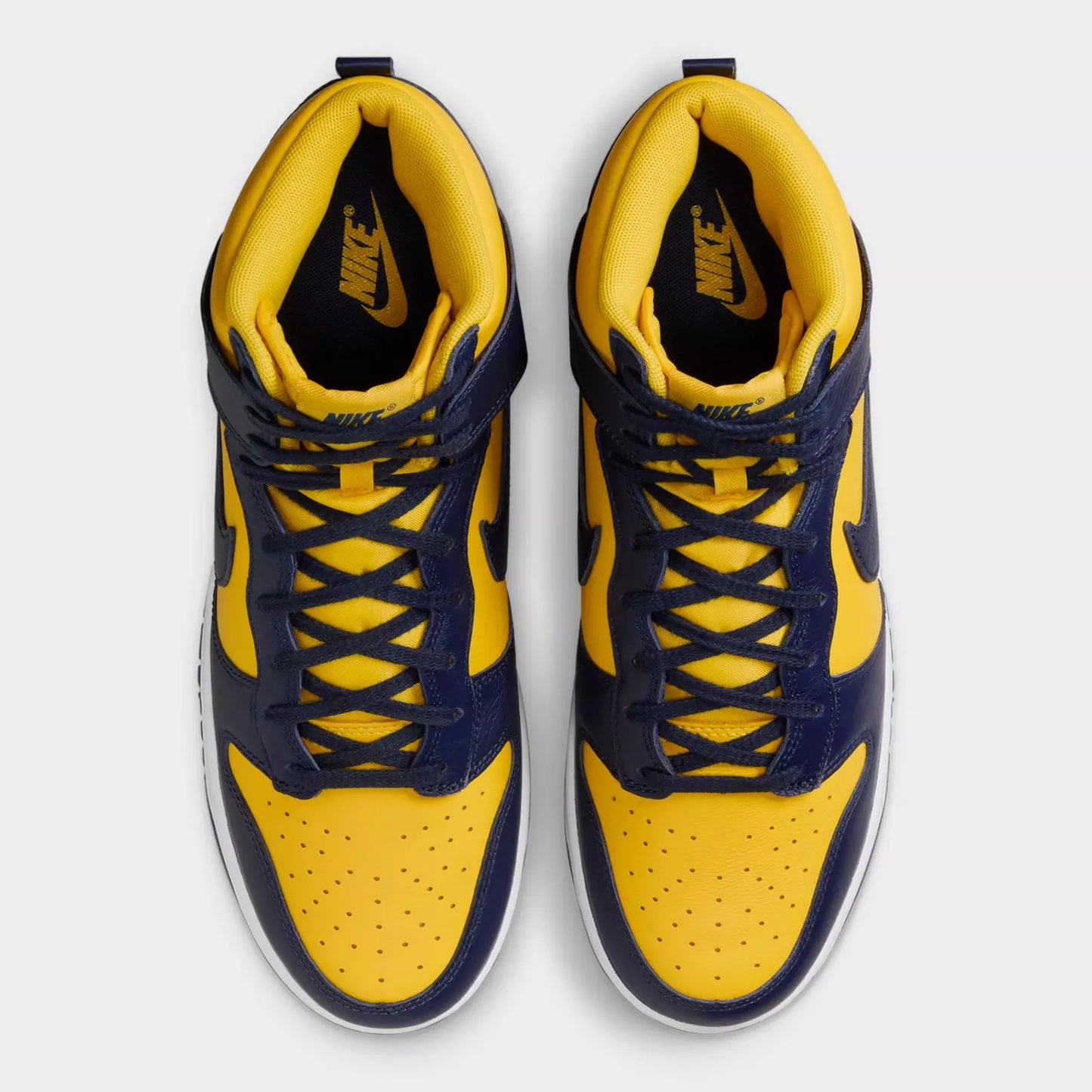 Men's Nike Dunk High Retro Premium Casual Shoes