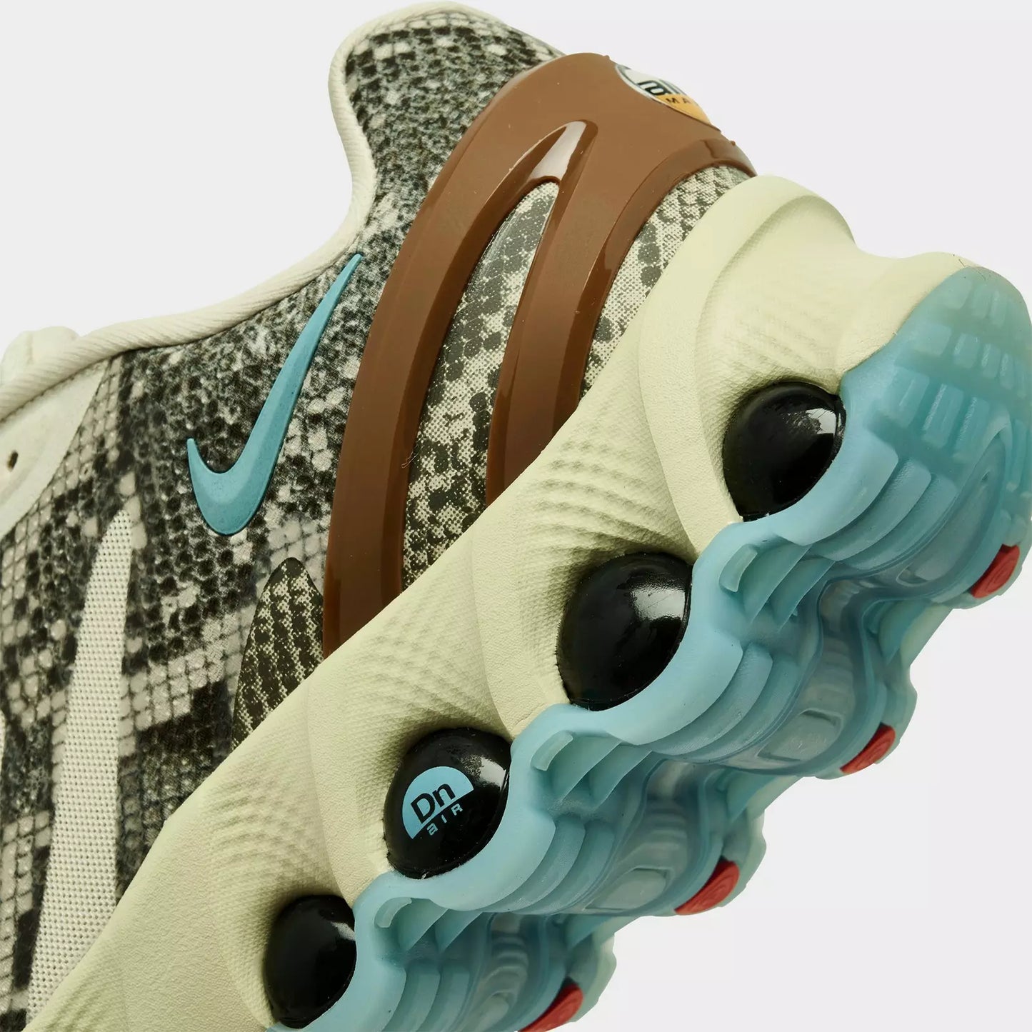 Men's Nike Air Max Dn8 SE Casual Shoes