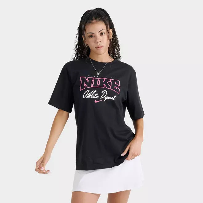 Women's Nike Dept Loose Short-Sleeve Graphic T-Shirt