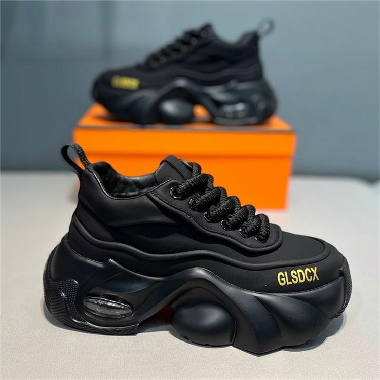 Men’s Trend Sports Shoes – Leather Surface Platform Design